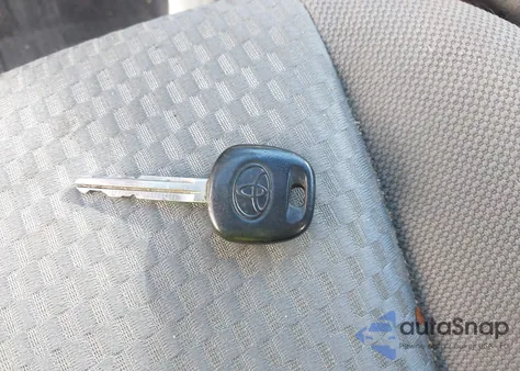 2015 Toyota Tacoma Base V6 z USA, uszkodzony, nr VIN 5TFUU4EN0FX124268